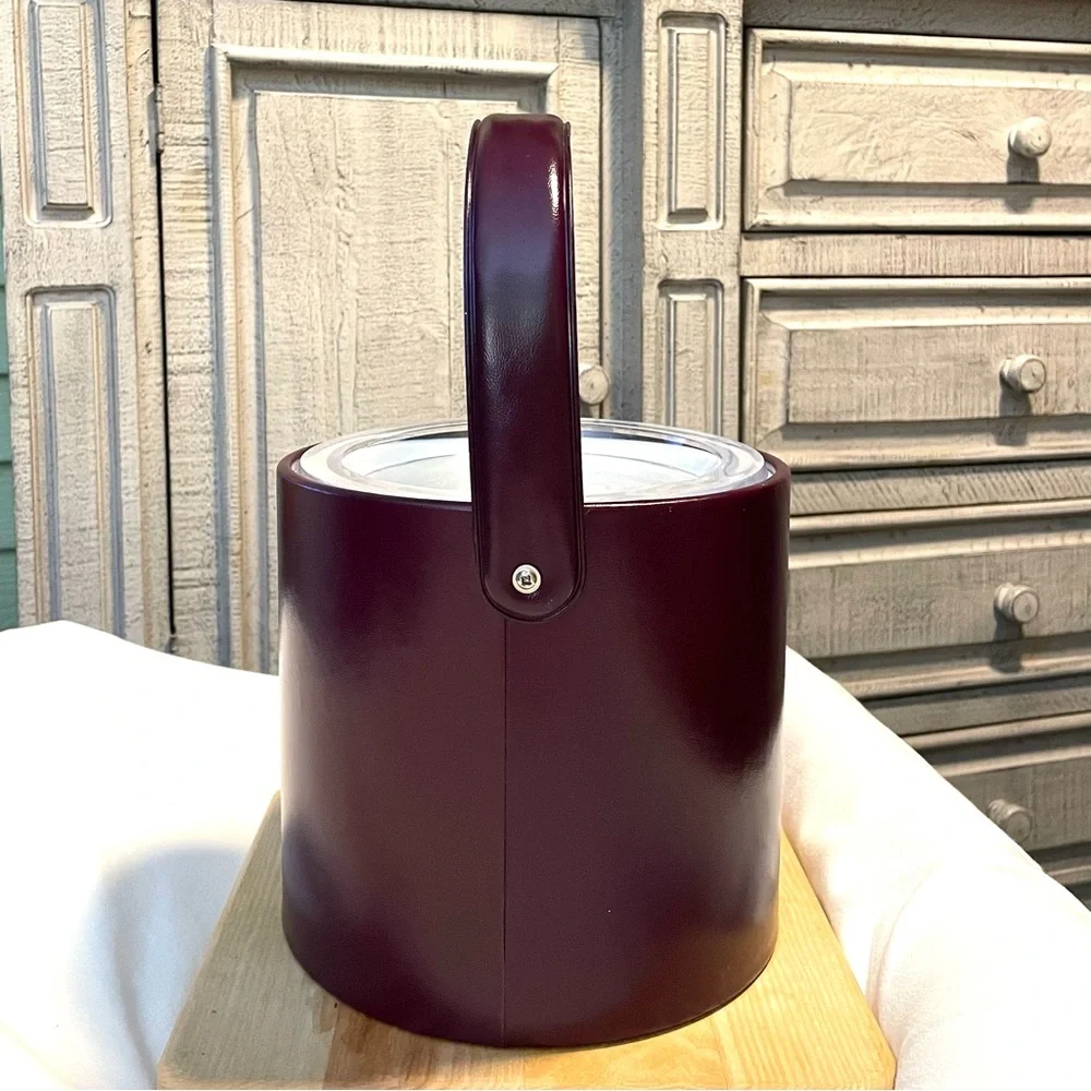 *Vintage**EUC* MCM GEORGES BRIARD Ice Bucket W/ Lid & Tongs - Leather(?) -Maroon
